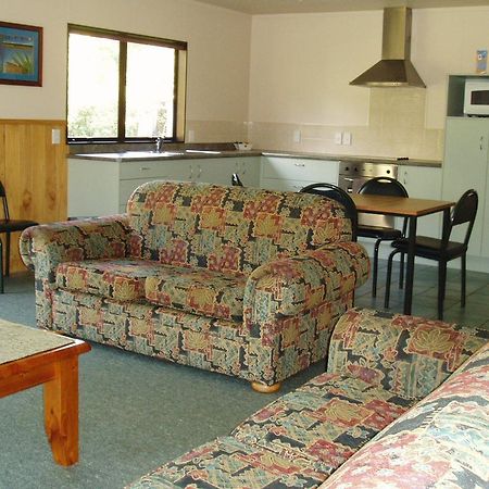 Whangarei Top 10 Holiday Park Esterno foto