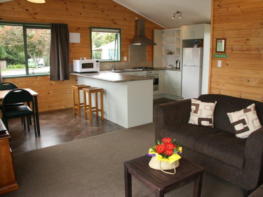 Whangarei Top 10 Holiday Park Esterno foto