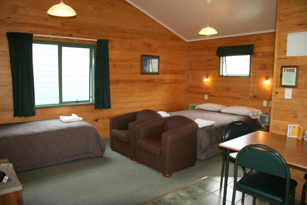 Whangarei Top 10 Holiday Park Esterno foto