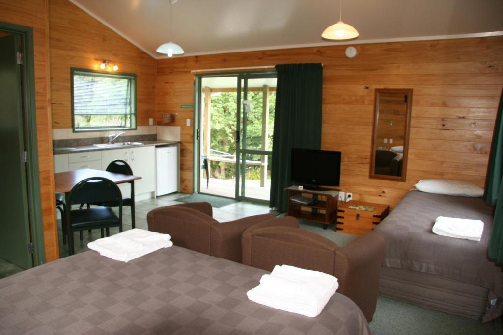 Whangarei Top 10 Holiday Park Esterno foto