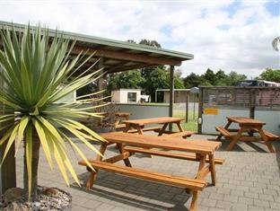 Whangarei Top 10 Holiday Park Esterno foto