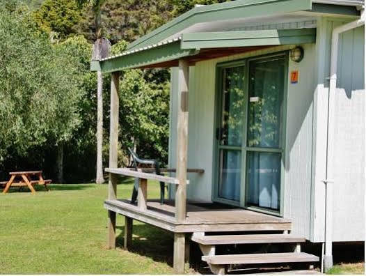 Whangarei Top 10 Holiday Park Esterno foto